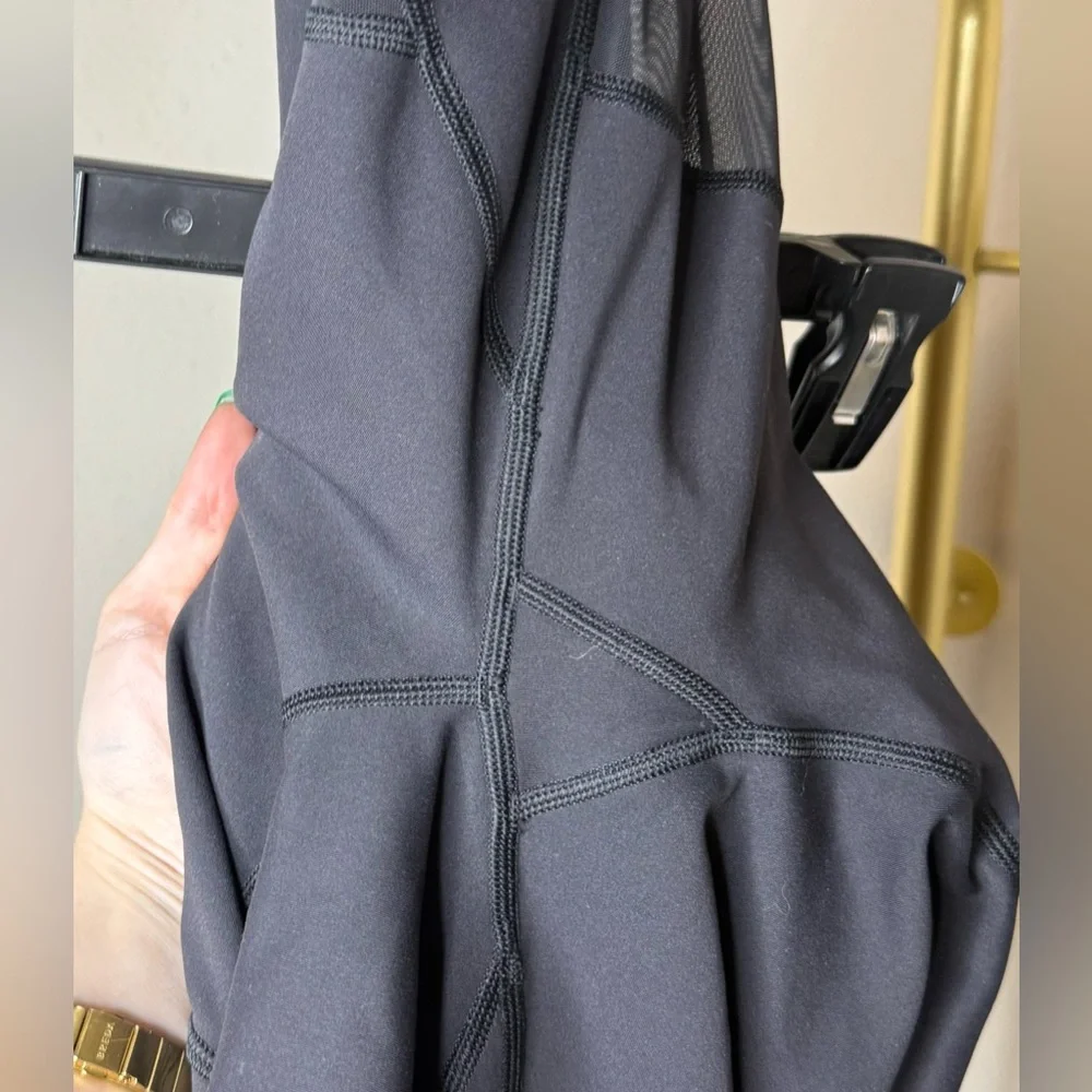 Lululemon Forget The Sweat Leggings - Picture 4 of 4